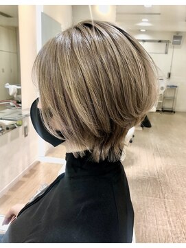 レンジシキチジョウジ (RENJISHI KICHIJOJI) ブリーチを活かして束感と丸みがほしいです！【RENJISHI 】