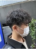 強めの質感でもオシャレに!波巻きスパイラル!ツイスパ パーマ