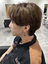 ヒュイル バイ ニアウ(Hwyl by Niau) メンズマッシュセンターパートスパイラルパーマニュアンスパーマ