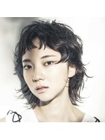 ルク(RUKU)&nbsp;ウルフ/ウルフヘア/レイヤー/ウルフカット/ベリーショート