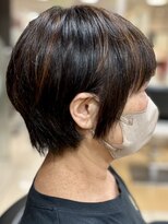 ヘアークリアー 春日部 大人可愛いハイライトショートスタイル/立体感〇/30代40代50代