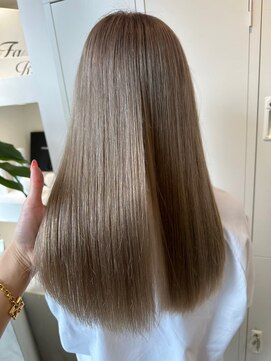 ジーナ 船橋(Zina) 髪質改善＊ロングレイヤーグレーベージュ＊美髪【Zina船橋】