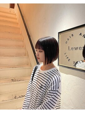 ルイス(LEWES) ボブカット