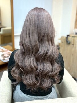 リングバイモアムー(Ring by Moremuu) YUI ブリーチカラー