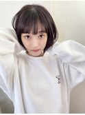 ダークグレー