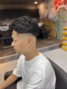 カーニー 錦糸町(kearny) スキンフェード　リバースパーマ