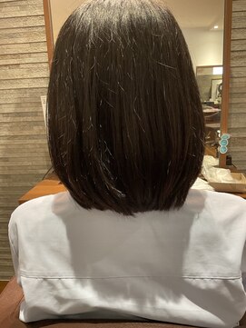 アミカ シーモール店(Amica) ミディアムカット