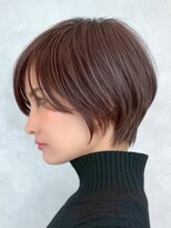 表参道白髪ぼかしウルフショートカットベージュアッシュ30代40代