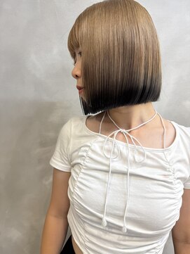 シェアー(Cher) クラシックボブ