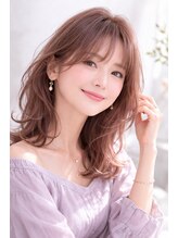 ティンク 港南台 (Tink) 艶ピンクベージュ×大人ミディ