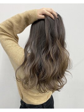 アライブ キチジョウジ(ALIVE Kichijoji) 【ALIVE吉祥寺】ミルクティーベージュグラデーション