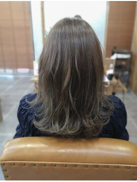 フォルテ 草薙店 ハイライトグレージュ