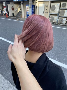 プライズ 錦糸町北口店(prize) ピンクシルバー 切りっぱなしボブ 錦糸町北口