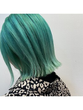 カミナ(KAMINA) ビビットグリーンカラー