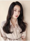 Chika 大人上品なワンホンロングくびれヘア×ダークカラー