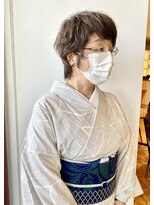 ルッツ(Lutz. hair design)&nbsp;大人ショート＋イノア/明るい白髪染め【犬山良慈】