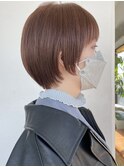 ピンクベージュ大人かわいいマッシュショートボブ丸みショート