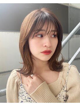 エマ ギンザ(EMMA GINZA) 大人可愛いくびれミディ