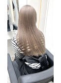 ハイトーンベージュ