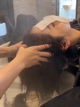 エル(ailes)の写真/【美しい髪育成の秘密教えます。。】頭皮と心を癒す大人女性のための特別な美髪ヘッドスパ