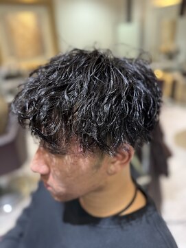 ノーム バイ アウラ(norm. by aura) 【ツイスパ】