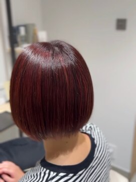 オーラメロウ(orlla melleau) ボブ×レッドハイライト