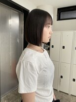 エイチ(811)&nbsp;シースルーマッシュハイライトセミロングブリーチなしカラーボブ