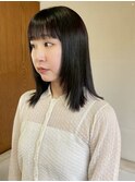 外ハネミディアムのフェイスレイヤースタイル/外ハネボブ/くびれ