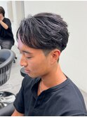 フェザーショート/刈り上げセンターパート