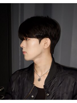 ジーエヌエム ゴニアンドムジン(G.N.M GUNHEE&MUJIN) ナチュラルダウンパーマ