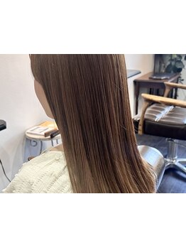 【カラー同時施術】のメニューも◎ノンシリコンの縮毛矯正ストレートで真っ直ぐサラサラのストレートヘアに