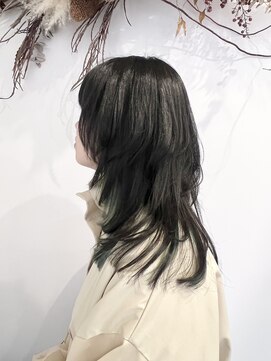 ゼンドットカラスマ(Zen.karasuma) インナーカラー*モスグリーン*+ロングウルフ