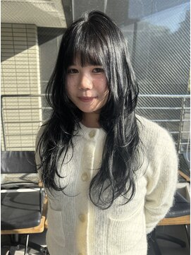 ヤーン(yaan) レイヤーカット