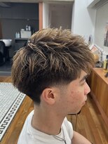 ザデイトウキョウ 表参道 青山(THE DAY TOKYO) MEN’S/サーフカール/刈り上げセンターパート/表参道駅/青山