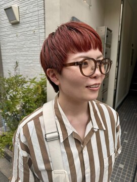 モスモ(mosmo) ベリーショート/ダブルカラー/ブリーチ