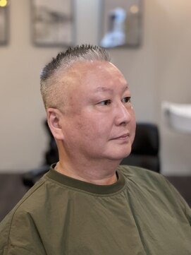 ジェイソン(JASON) ◇ソフトモヒカン、クオリティー、フェードカット