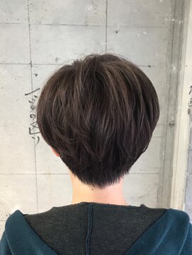 オッソ(OSSO) くびれアシメショート_ヴェールウェーブブルージュ