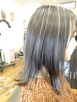 ナドレ(Nadleeh)&nbsp;ハイライト×アッシュグレージュ