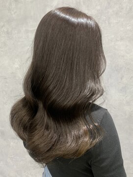 ラックスビーシュルー 亀有店(LUXBE Shuroo) 艶々グレージュ