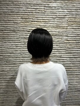 ビス ヘア アンド ビューティー 西新井店(Vis Hair&Beauty) 20代30代ウルフインナーカラー立体感小顔丸み乾かすだけ