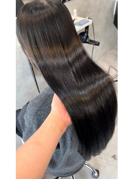 レイズアンダーバーホワイト(RAISE by _WHITE) 艶髪/髪質改善/透明感/レイヤーカット