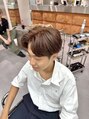 ユウ 渋谷(U) 外国人風カラー×センターパートで清潔感のあるスタイル作ります