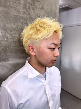 メンズサロン キング 高槻店(Men’s salon K!ng) 波巻きツイストスパイラルパーマ/フェザーパーマ/眉毛/メンズ
