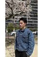 サルト(SALTO) 清潔感と男らしさを兼ね備えたアップバングスタイル