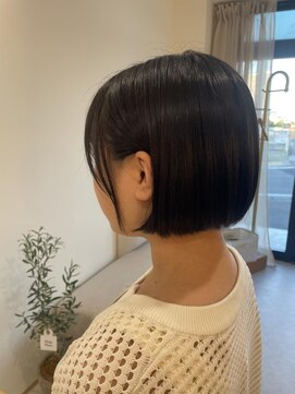 ユイ(ui) ミニボブ