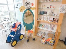 サロンドパリス(Salon de Paris)の雰囲気（キッズスペースあります。）