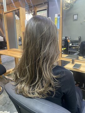 ルーシーバイパム 恵比寿(Lucy by PAM.) イルミナグレージュ