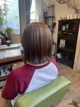 ピンキーウエスト 福島*ブリーチなしダブルカラー白髪ぼかし*小顔カット縮毛矯正