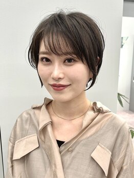 シーン(scene)の写真/【くせ毛でもショートは叶う！】縮毛矯正×レイヤーで作る大人美人ショート◎