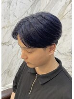 ヘアーマルシェ(hair marche)&nbsp;刈り上げセンターパート×ブルーブラック